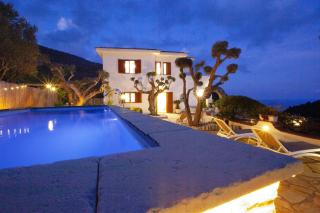 Amore Rentals - Villa Marina - 9