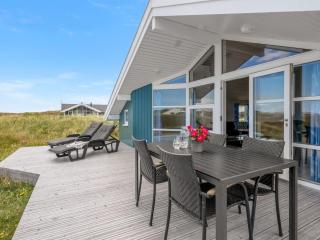 Holiday Home Zaga - from the sea by Interhome - 0
