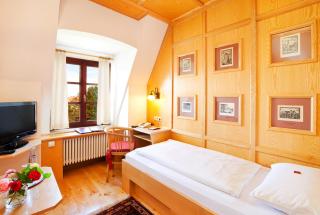 Hotel Hirsch - 8
