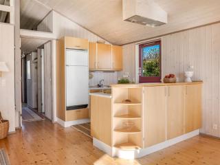 Holiday Home Stefan - 50m from the sea by Interhome - 5