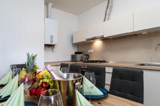 Luxury Aurora Residence - 2