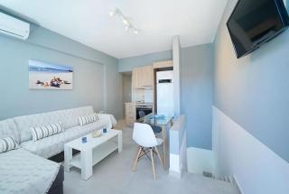 Las sirenas maisonnettes by the beach groundfloor and semi basement - 6