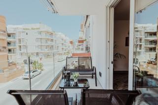 HTR Suites - 5 Minutes to St Julian's By Haven and Keys Malta - 1