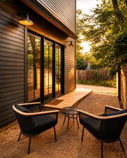 Modern Light Filled Casita - 8