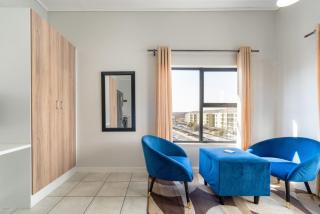 Alimama Spaces: The Manson's Green Creek Studio - 6