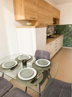 Metro Family Apartment 2 Bedrooms Seeps 6 - 3