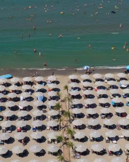 Beachfront Relax Apartments Golem - 8