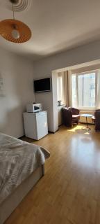 'RIVER VIEW' Suites - 6