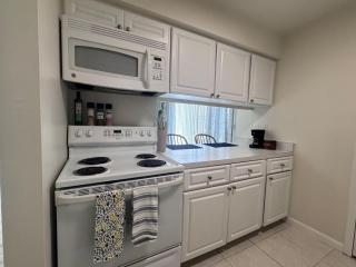Boho Coastal Studio Near Siesta Key Pool - 5