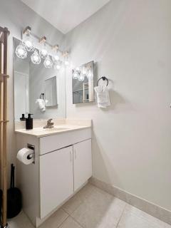 Boho Coastal Studio Near Siesta Key Pool - 2