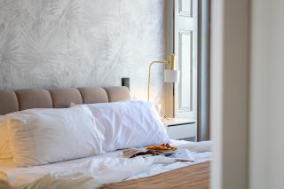 LovelyStay - Deluxe 2BR Duplex with Splendid View - 8
