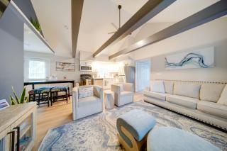 'Wishin & Fishin' Walkable Erie Home By the Beach! - 0