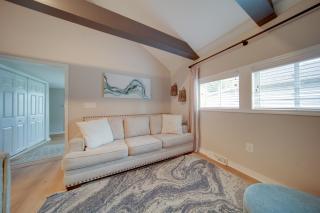 'Wishin & Fishin' Walkable Erie Home By the Beach! - 5