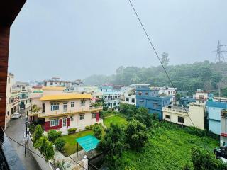 The Yog Raft by Arnyv Stays by 2BHK Near Tapovan - 8