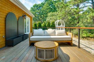 Summer Beach Pass: Wooded Martha's Vineyard Escape - Vineyard Haven - 8