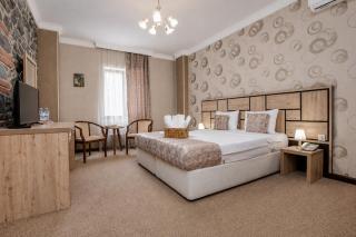 MinAli Boutique Hotel - 2