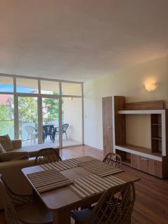 Sunny Beach Guest Apartment - 8