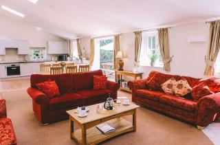 The Coach House, Stowlangtoft Estate - 9