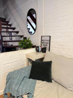 Cozy house by the park with patio and bbq - 7