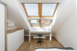 Sunny apartment with balcony & view, Prague - 2