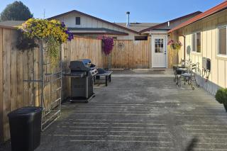Brand-New Sequim Escape: A/C, Fire Pit, Grill - 7