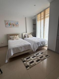Las Lilas - 6