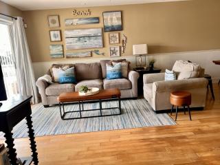 Tybee Retreat Unit 1 - 2