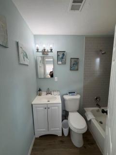 2BR 2 BATH Cottage Steps to Beach & Downtown w pool - 2