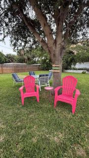 2BR 2 BATH Cottage Steps to Beach & Downtown w pool - 7