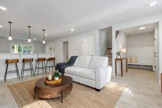 New 4 Bed 2 and a Half Bath Near ND Campus - 3