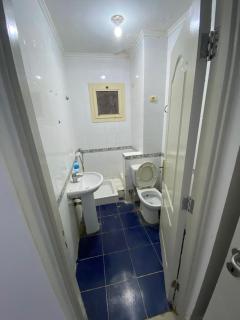 Spacious 3 Bedroom Chalet with Garden - 4