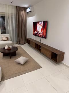 Edenhouse - 6