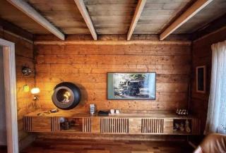Auntie Laurentze's house - 9