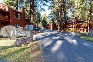 3BR Condo - Shared Pool Near Shuttle & Shopping - 0