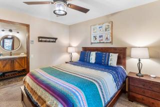 3BR Condo - Shared Pool Near Shuttle & Shopping - 2