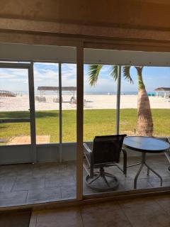 Siesta Royale 12A - 6