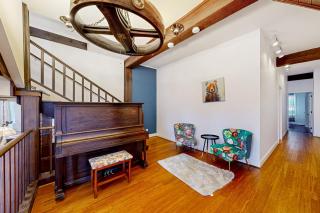 Deck, Views, Games: 10BR Home in Shenandoah Valley - 8