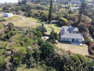 Tugela Mouth Beach House - 9