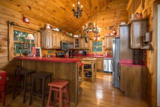 Cupids Retreat - Boone - 1