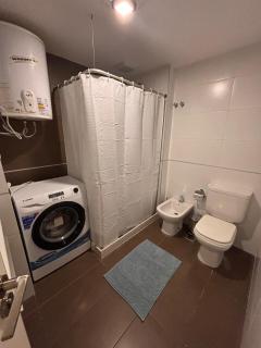 Top Floor with Balcony and Garage , Sleeps 4 - 6