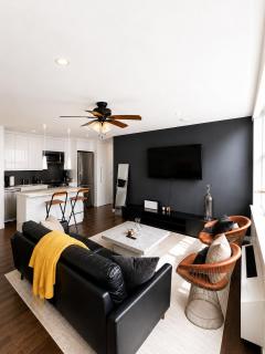 The Modern Harlem Retreat - 7