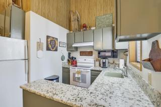 Fish, Hike, Ski & Play! Pinecrest Getaway - 1