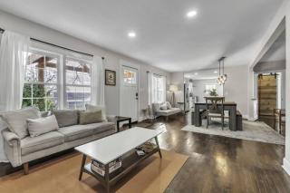 4Bed/3bath- 1 mile to Downtown - 7