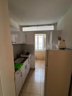 Bright & Spacious 3-Room Apartment in the Heart of Haifa - 3