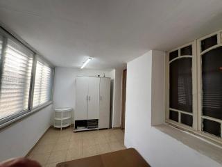 Bright & Spacious 3-Room Apartment in the Heart of Haifa - 8