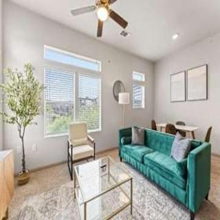 Serene 2BR king suite fast WiFi 8 min to Downtown - 6