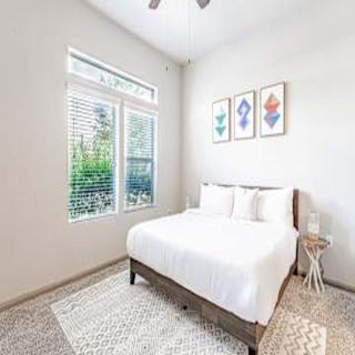 Serene 2BR king suite fast WiFi 8 min to Downtown - 5
