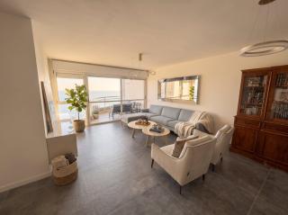Mamad Apt Kikar and 2 minutes walk to the beach - 1