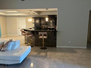 Luxury Home in Mission - 2