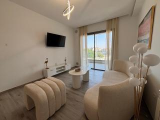 Malaga 2 Bright Luxury 1BR Central Location - 0